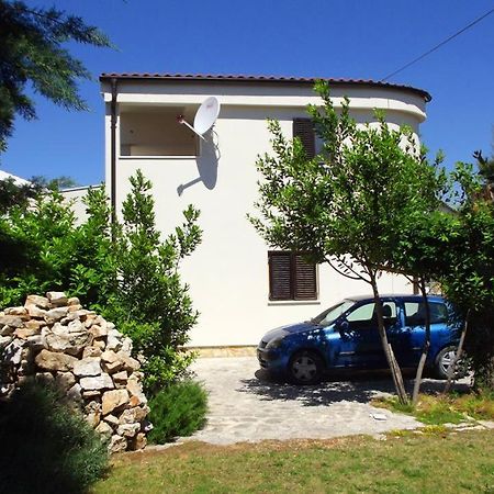 Apartmani Juliska Pirovac Εξωτερικό φωτογραφία