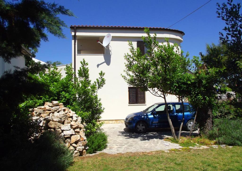 Apartmani Juliska Pirovac Εξωτερικό φωτογραφία